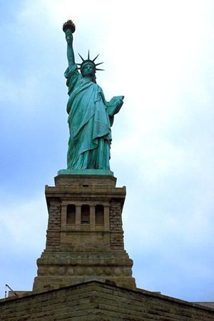 海老名駅東口から徒歩4分のビジネスホテル【東横INN海老名駅東口】の魅力と詳細情報